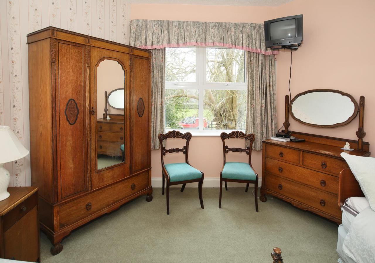 Gleneven Guest House Inniskeen ภายนอก รูปภาพ