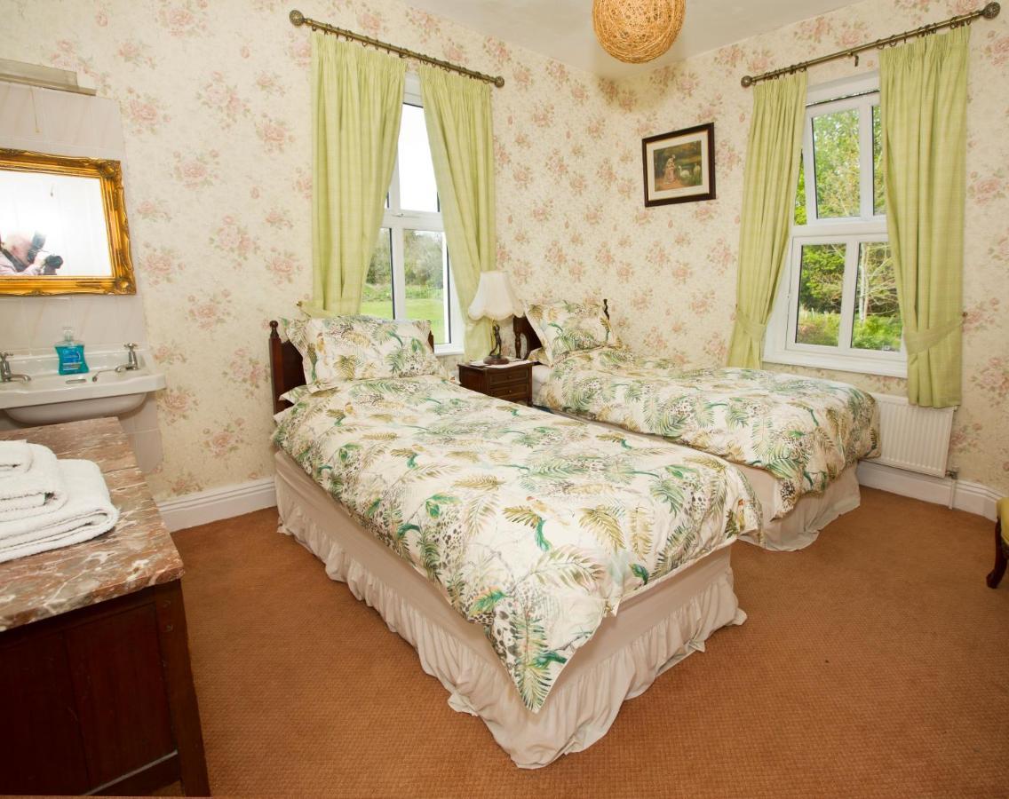 Gleneven Guest House Inniskeen ภายนอก รูปภาพ